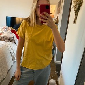 FRAME yellow tee